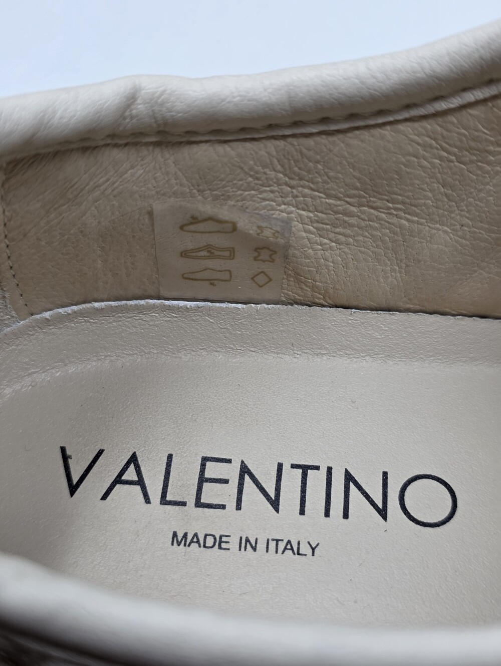 Valentino by Mario Valentino Women's Sneakers Size 6.5 Pre-owned - Picture 5 of 12